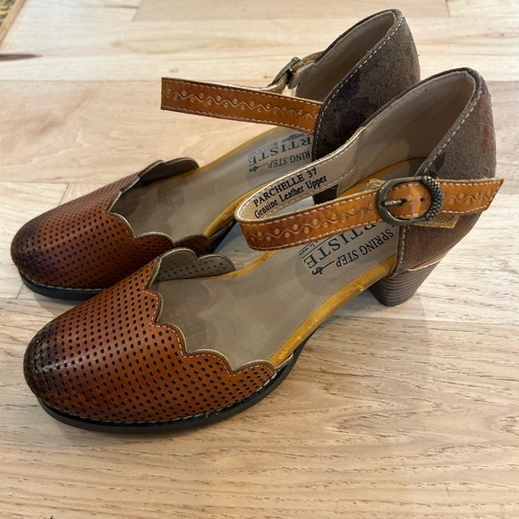 L'ATISTE Shoes - L’ atiste leather heels size 37 or 6.5